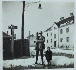 Karl Fanta mit Söhnen